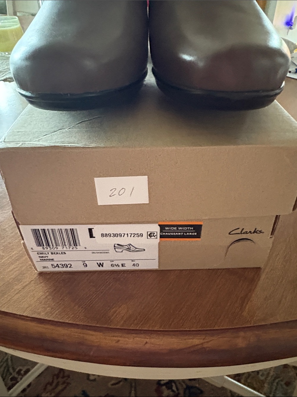 Clarks Brown Women's Slip-On Leather Loafers - Picture 2 of 5